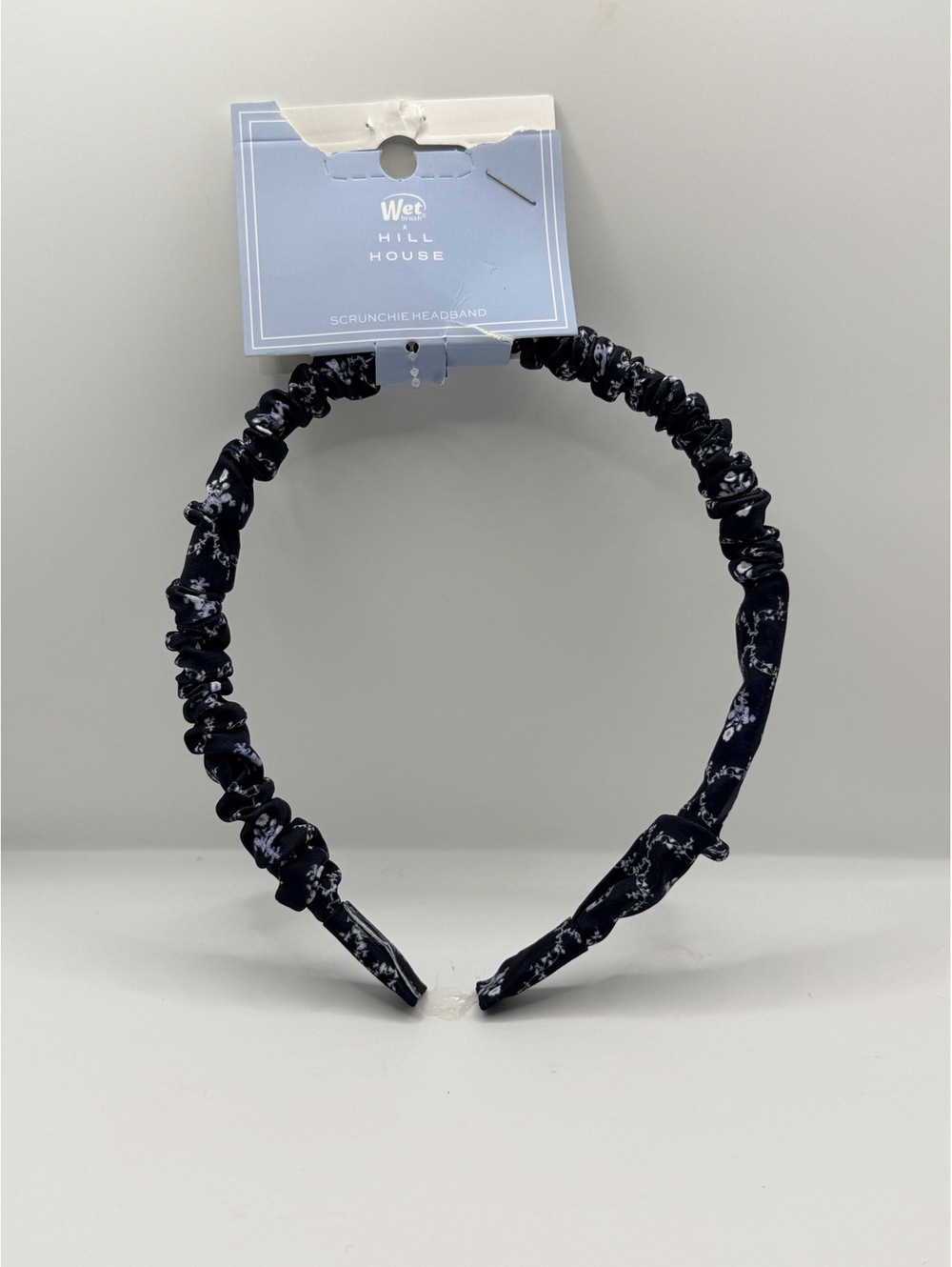 ⭐PICK 3/$15 Wet Brush x Hill House Navy Trellis Silk Scrunchie Headband